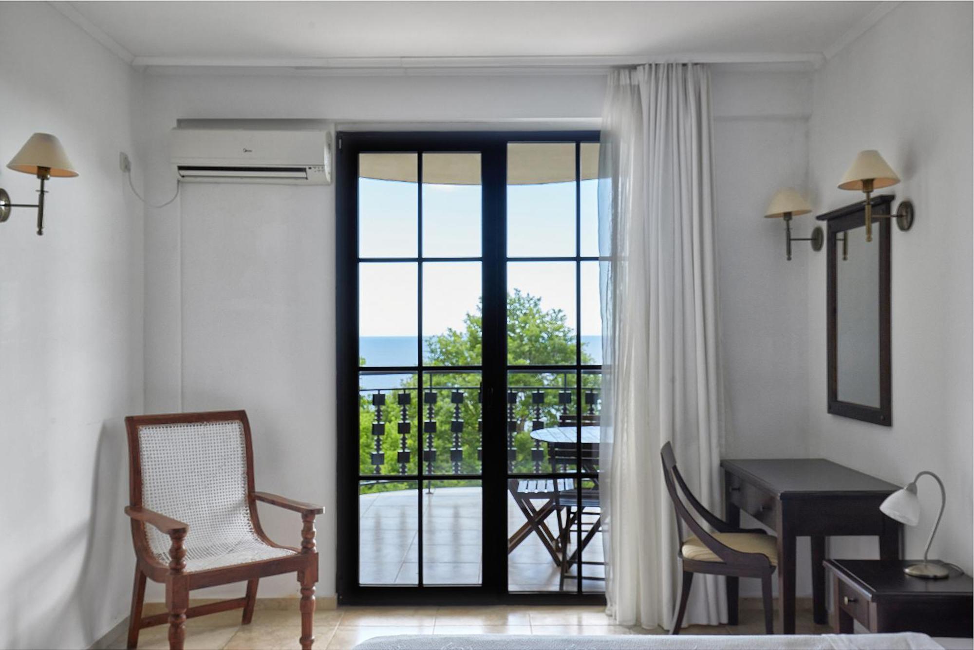 The Cliff Obzor Bay Holiday Apartments And Hotel By Flat Mаnаger Obsor Exterior foto